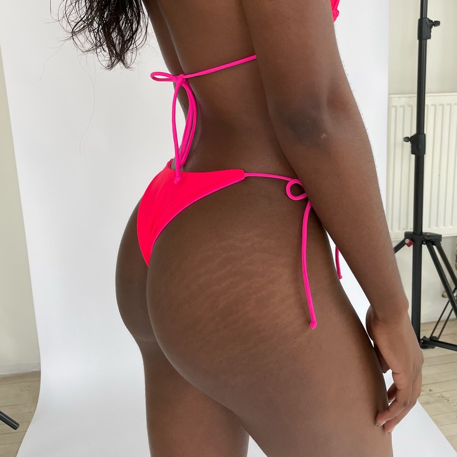THE CONRAD BIKINI SWIM BOTTOM / REVERSIBLE MARBELLA PINK